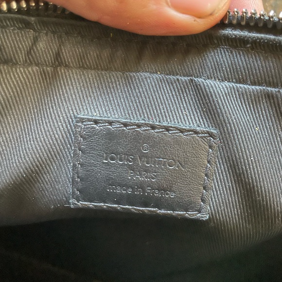 Trio Messenger Bag (black/grey) (used) (one minor scuff in picture) - Picture 8 of 9